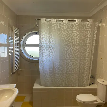 Βίλα Luxury 6 Bedroom Oceanfront - Sleeps 22 Guests Foz do Arelho