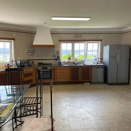 Luxury 6 Bedroom Oceanfront - Sleeps 20 Guests