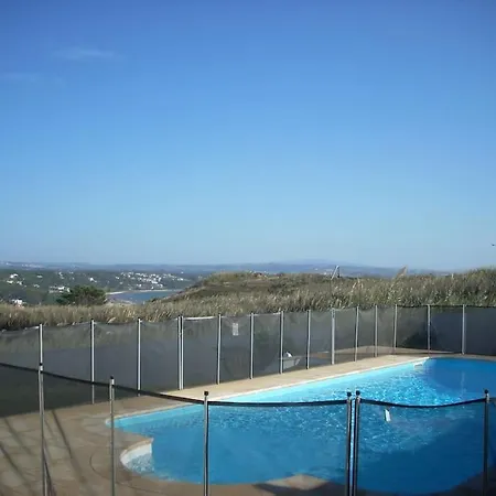 Luxury 6 Bedroom Oceanfront - Sleeps 20 Guests