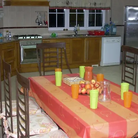 Luxury 6 Bedroom Oceanfront - Sleeps 20 Guests Foz do Arelho