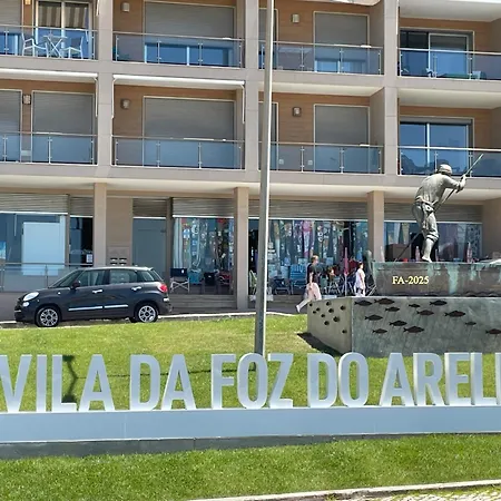 Luxury 6 Bedroom Oceanfront - Sleeps 22 Guests * Foz do Arelho