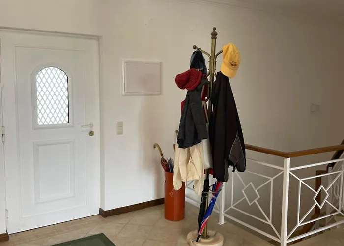 Luxury 6 Bedroom Oceanfront - Sleeps 22 Guests Villa Foz do Arelho