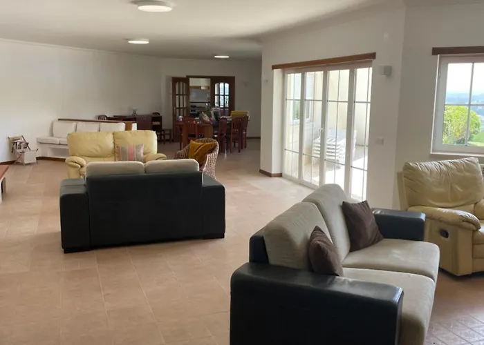 Luxury 6 Bedroom Oceanfront - Sleeps 22 Guests Villa