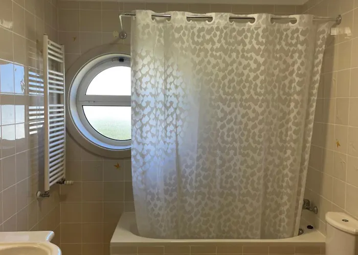 Villa Luxury 6 Bedroom Oceanfront - Sleeps 22 Guests Foz do Arelho