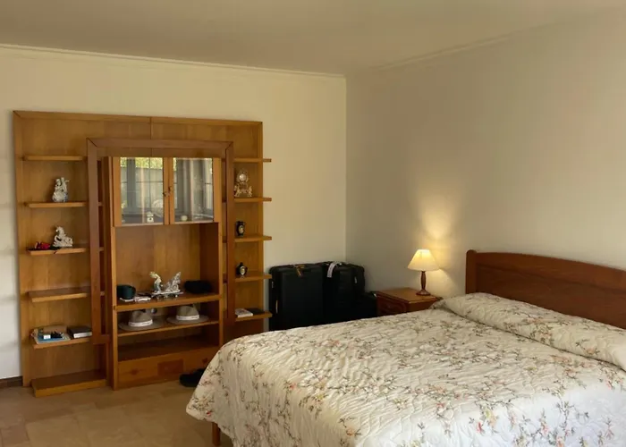 Luxury 6 Bedroom Oceanfront - Sleeps 22 Guests Villa