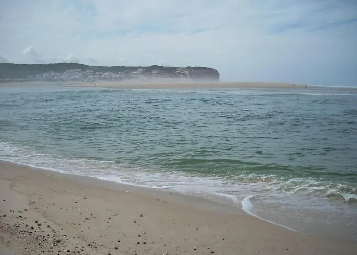 Luxury 6 Bedroom Oceanfront - Sleeps 22 Guests Villa Foz do Arelho