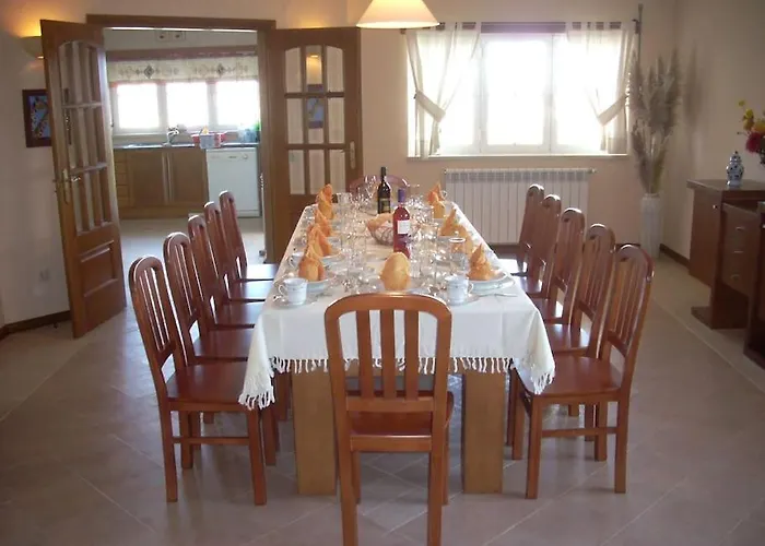 Luxury 6 Bedroom Oceanfront - Sleeps 22 Guests Villa *